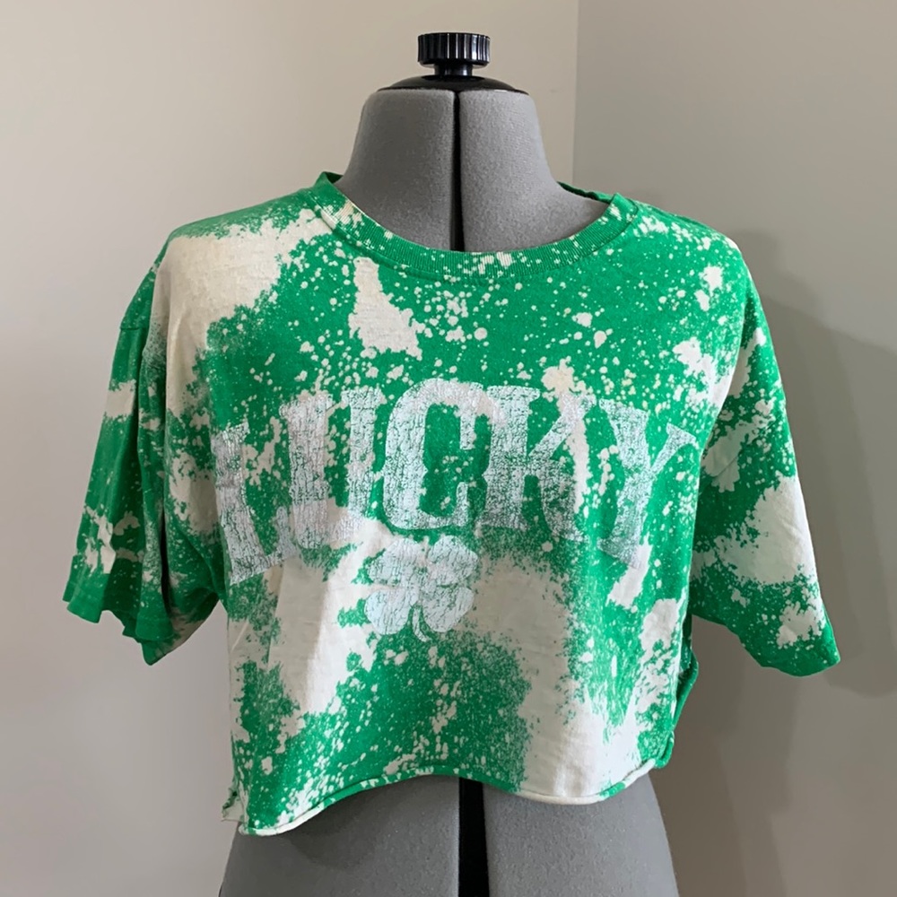 LUCKY Acid Wash Tee